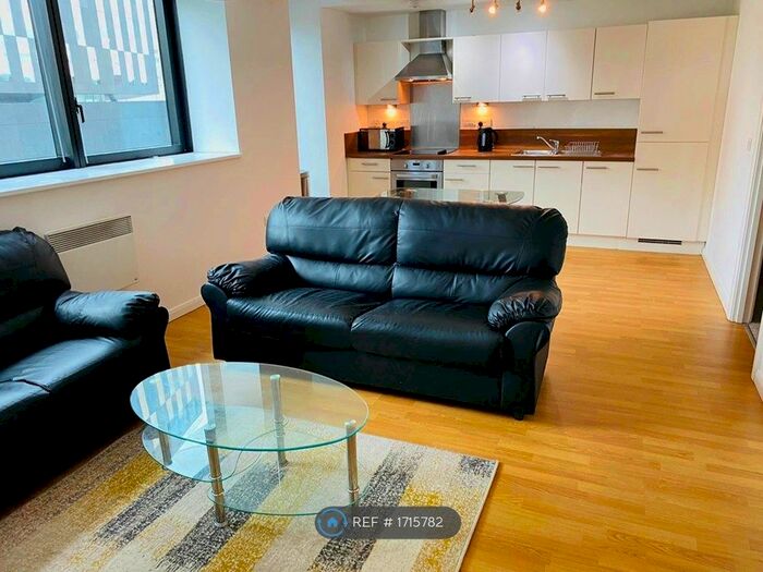 2 Bedroom Flat To Rent In Mann Island, Liverpool, L3