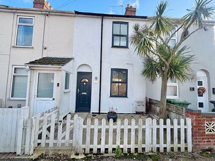 2 Bedroom Terraced House For Sale In Common Road, Gorleston, NR31