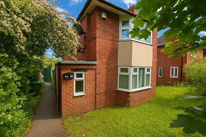 2 Bedroom Maisonette To Rent In Buckingham Drive, High Wycombe, HP13