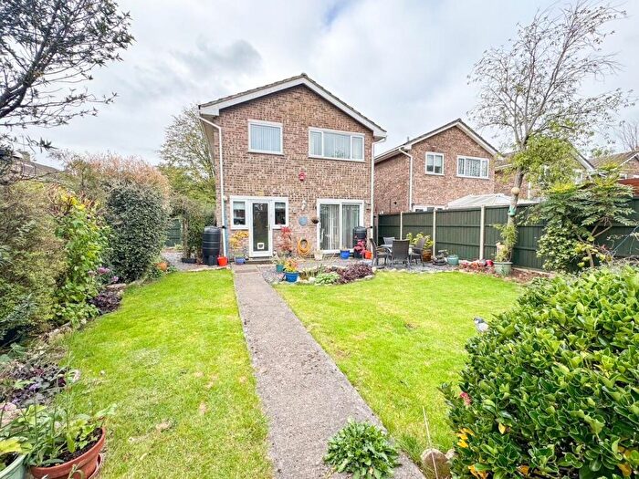 3 Bedroom Detached House For Sale In Eagle Drive, Patchway, Bristol, Gloucestershire, BS34