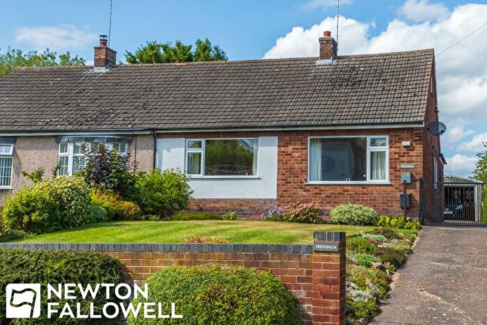 3 Bedroom Semi-Detached Bungalow For Sale In North Street, Sturton-Le-Steeple, DN22