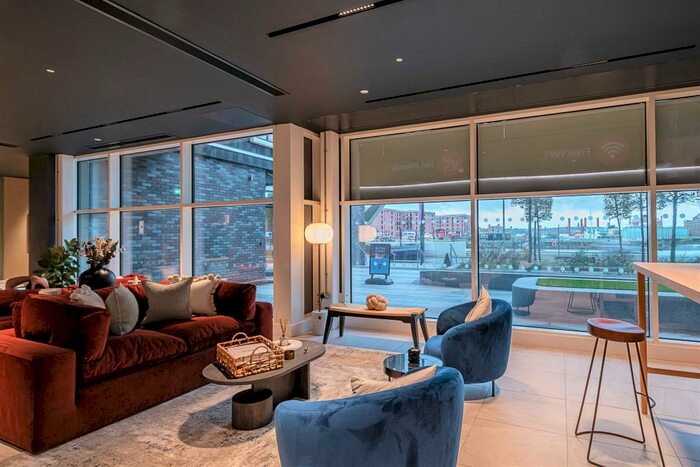 1 Bedroom Apartment To Rent In The Copper House, L1