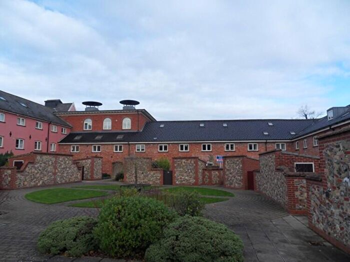 2 Bedroom Apartment To Rent In Cherry Tree Court, Diss, IP22