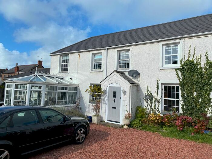 4 Bedroom Detached House To Rent In Philadelphia Road, Porthcawl, CF36