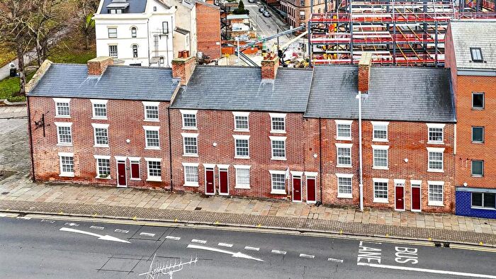 8 Bedroom Terraced House For Sale In Mansfield Road, Nottingham, NG1