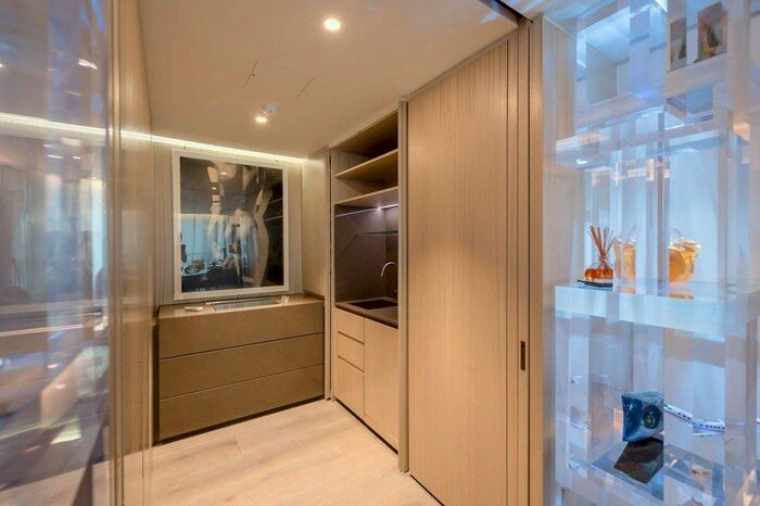 1 Bedroom Flat For Sale In The Knightsbridge Apartments, Knightsbridge, SW7
