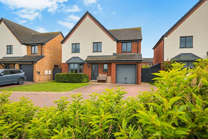 5 Bedroom Detached House For Sale In Glover Drive, Peterborough, PE4