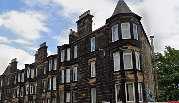 2 Bedroom Flat To Rent In Causeyside Street, Paisley, PA1