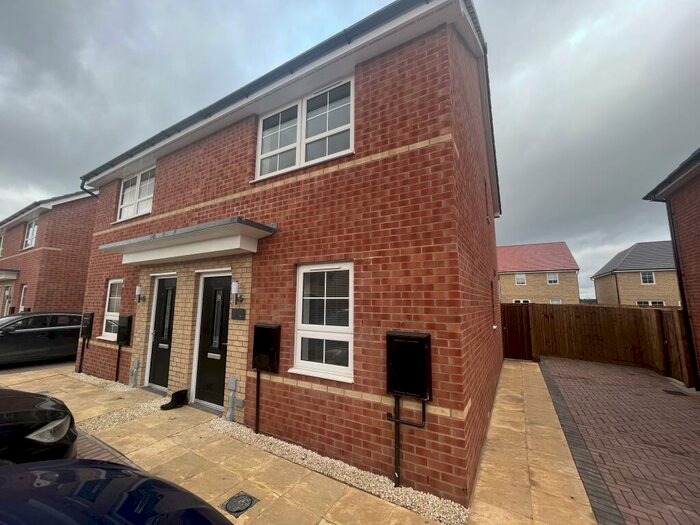 2 Bedroom House To Rent In Fonthill Close, Hampton Water, Peterborough, PE7