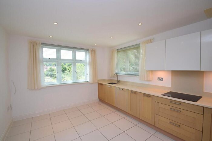 2 Bedroom Flat To Rent In Darley Road, Eastbourne, BN20