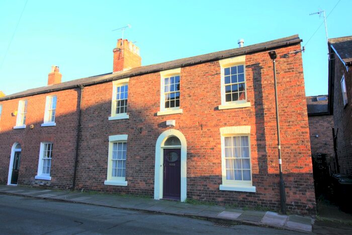 3 Bedroom End Of Terrace House To Rent In Mount Pleasant, Saltney, Chester CH4