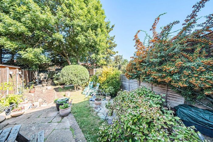 3 Bedroom Terraced House For Sale In The Vista, Eltham, SE9