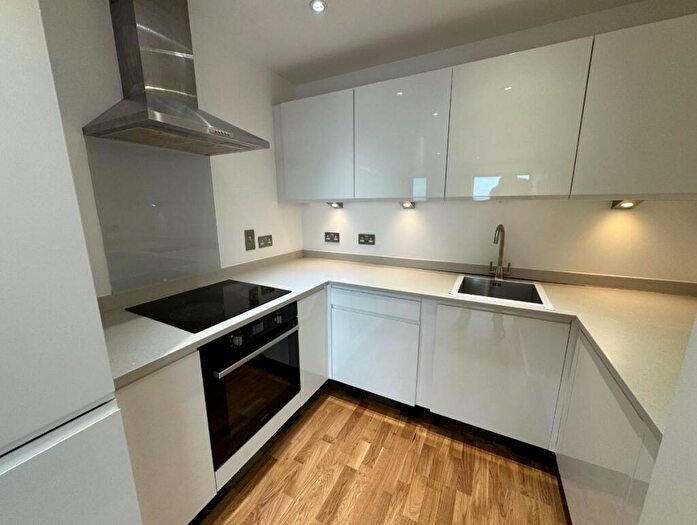 1 Bedroom Apartment To Rent In Ocean Way, Southampton, SO14