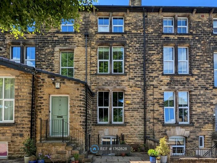 1 Bedroom Flat To Rent In Harrogate Road, Leeds, LS7