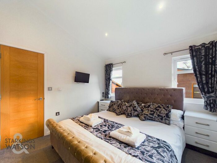 1 Bedroom Chalet For Sale In Somerleyton, Staithe Road, Burgh St. Peter, Beccles, NR34