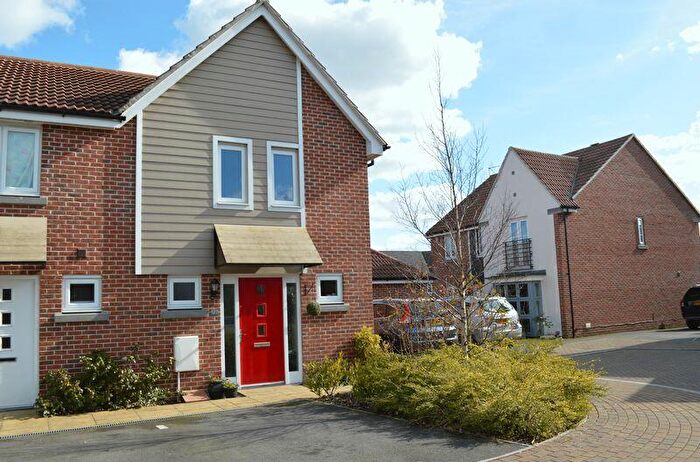 3 Bedroom Terraced House To Rent In Wheeler Way, Marnel Park, RG24