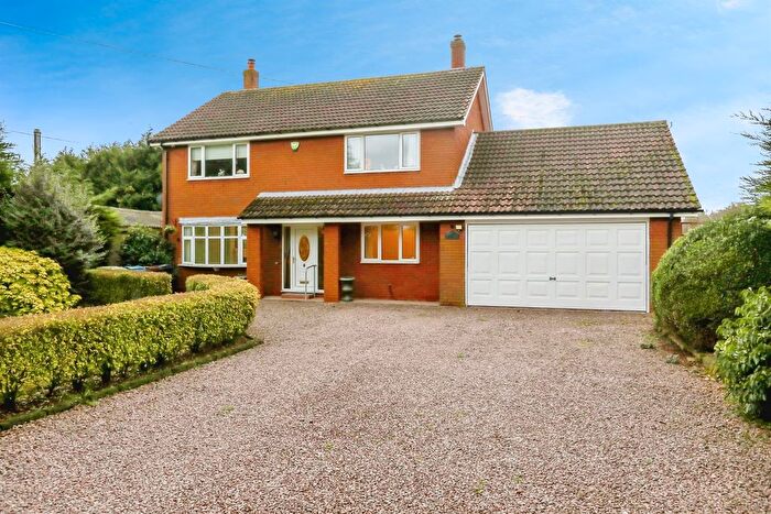 4 Bedroom Detached House For Sale In Marsh Lane, Saundby, Retford, DN22