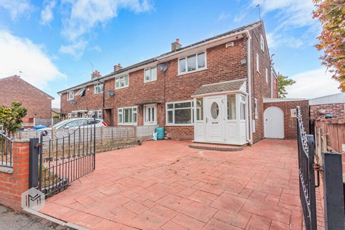 3 Bedroom End Of Terrace House For Sale In Wilbraham Road, Worsley, M28