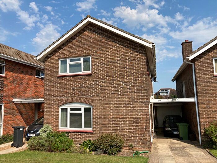 3 Bedroom House To Rent In River Green, Hamble, SO31