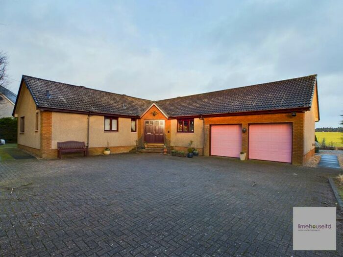 4 Bedroom Bungalow For Sale In Biggar Road, Libberton, ML11