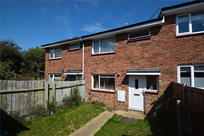 3 Bedroom Terraced House To Rent In Honeysuckle Way, CM8