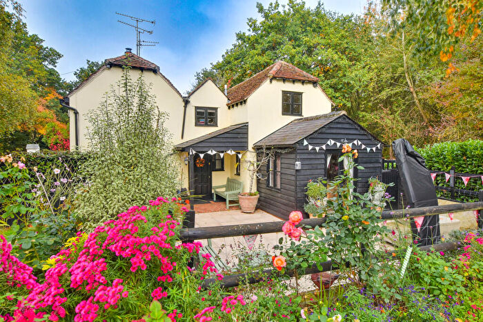2 Bedroom Cottage For Sale In Stebbing Road, Felsted, CM6