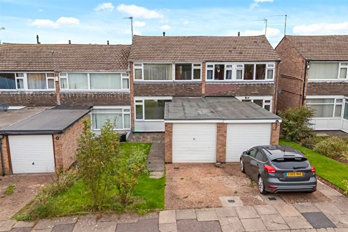 3 Bedroom Terraced House For Sale In Langton Close, Binley, Coventry, CV3
