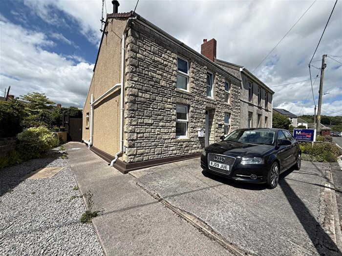 2 Bedroom Semi-Detached House For Sale In Pencoed Road, Burry Port, SA16