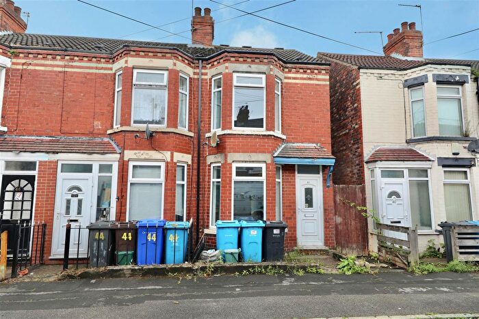 2 Bedroom Terraced House For Sale In Huntingdon Street, Hull, HU4