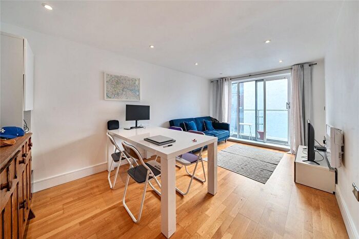 1 Bedroom Flat For Sale In Long Lane, London, SE1
