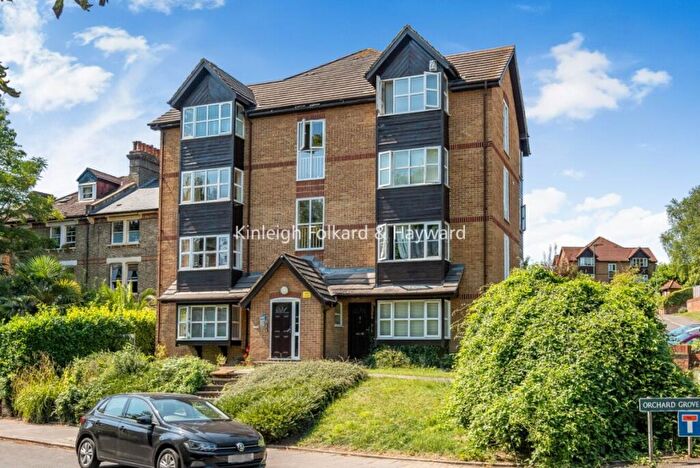 Flat For Sale In Orchard Grove, Anerley, London, SE20