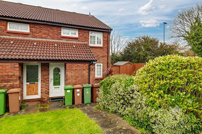 1 Bedroom Flat To Rent In Parsons Close, Plymstock, Plymouth, PL9