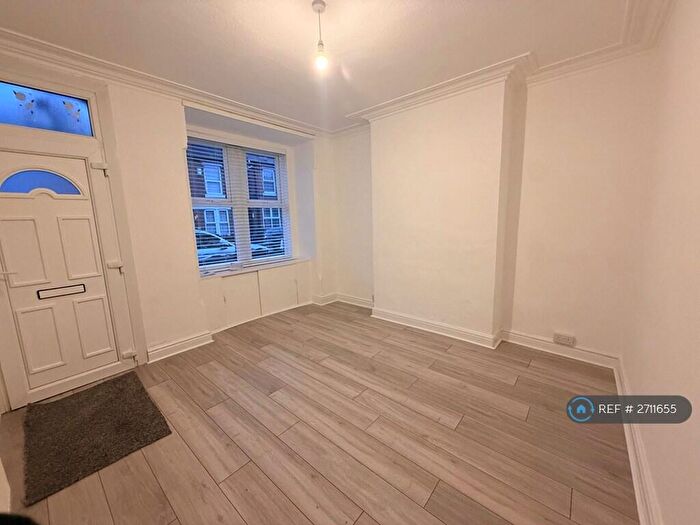 3 Bedroom Terraced House To Rent In Ockerby Street, Nottingham, NG6