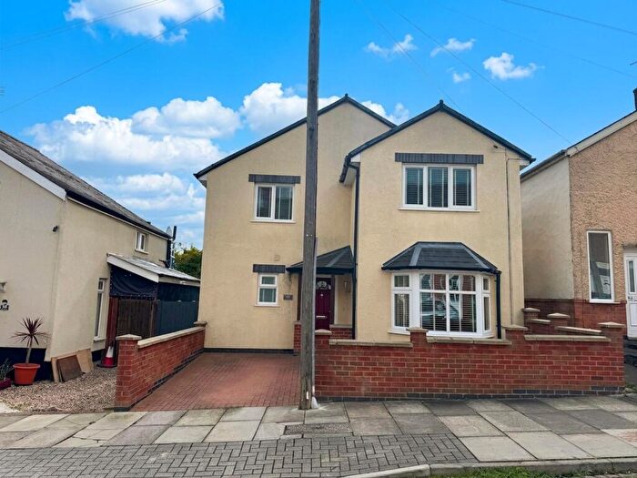 3 Bedroom Detached House For Sale In Ruby Street, Leicester, LE3