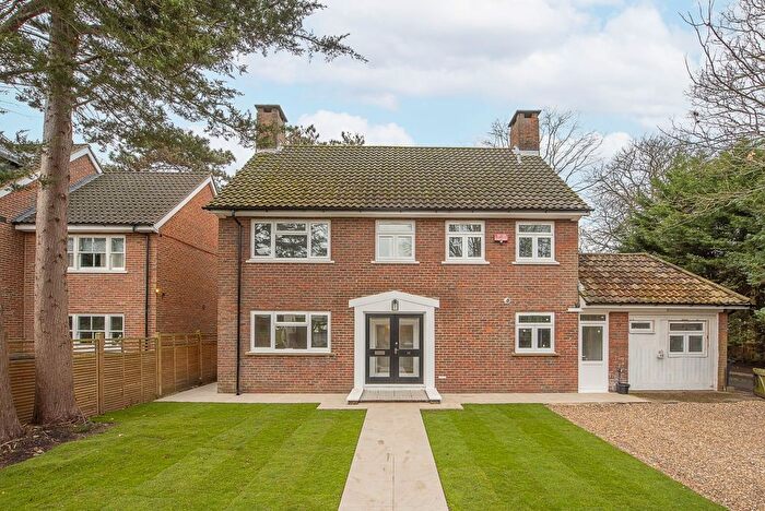 5 Bedroom Detached House To Rent In Ravenswood Court, Kingston Hill, Kingston Upon Thames, KT2