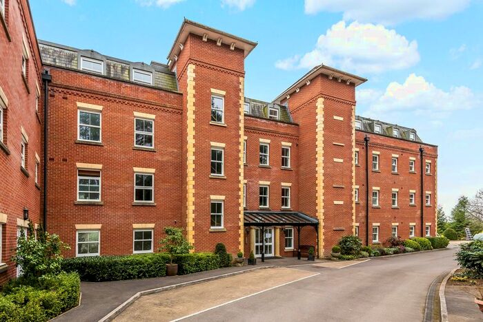 2 Bedroom Flat To Rent In Shawford Road, Shawford, SO21