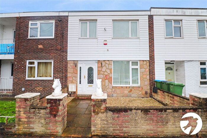 3 Bedroom Terraced House For Sale In Finchale Road, Abbey Wood, London, SE2