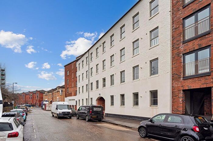 2 Bedroom Flat To Rent In Old Rutherglen Road, Flat -, Gorbals, Glasgow, G5