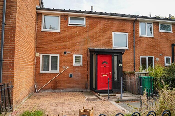 3 Bedroom Terraced House For Sale In Pheasant Drive, Chorlton, M21