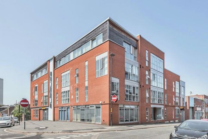 2 Bedroom Apartment To Rent In Altitude, Powell Street, B1