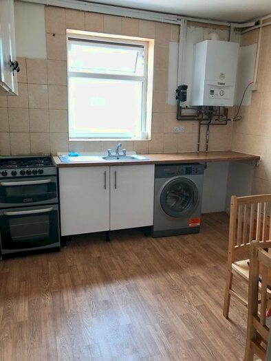 1 Bedroom Flat To Rent In Atherton Road, London, E7