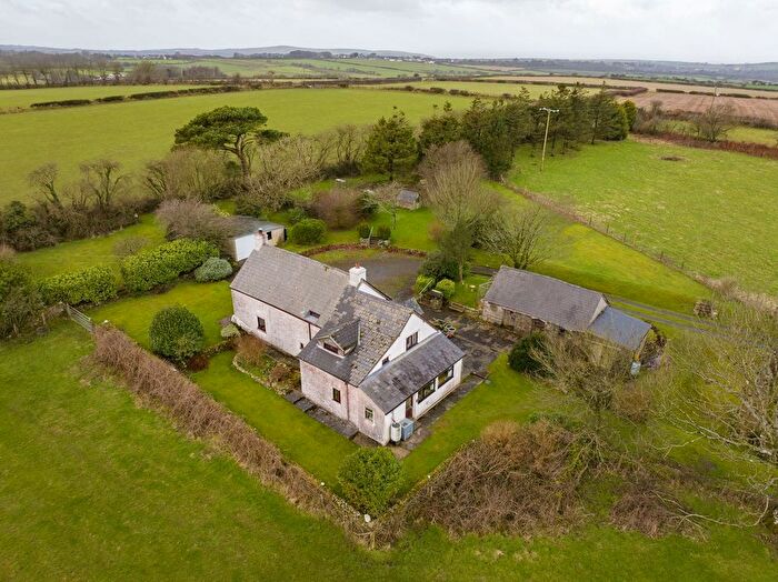 4 Bedroom Farm For Sale In Llanarth, Ceredigion, SA47