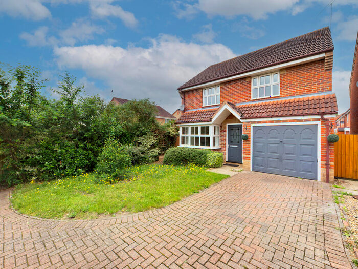 3 Bedroom Detached House To Rent In Coltsfoot Way, Thetford, IP24