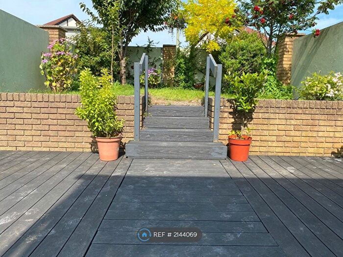 2 Bedroom Semi-Detached House To Rent In The Spinney, Brackla Bridgend, CF31