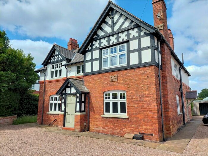 4 Bedroom Detached House To Rent In Chelford, Macclesfield, Cheshire, SK11
