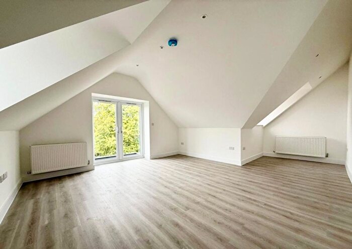 1 Bedroom Flat To Rent In Creswell House, Rose Valley, Brentwood, CM14