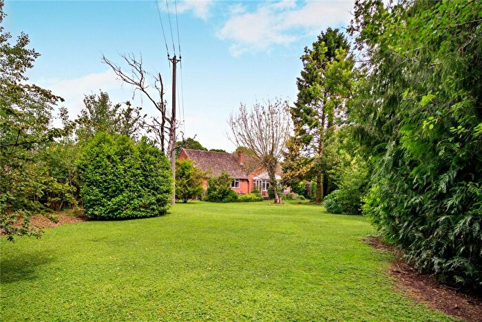 4 Bedroom Bungalow For Sale In Nimms Meadow, Wantage Road, Great Shefford, Hungerford, RG17