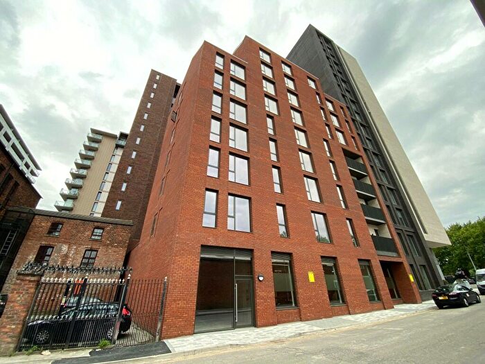 2 Bedroom Apartment For Sale In Queen Street, Manchester, Greater Manchester, M3