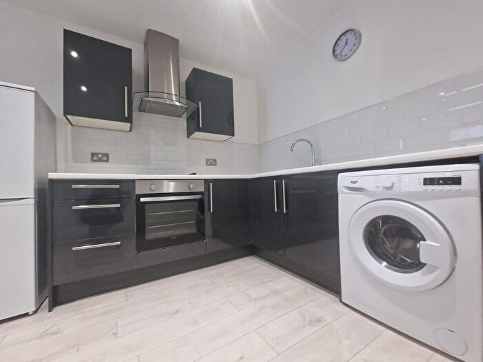 1 Bedroom Flat To Rent In Liverpool, L15