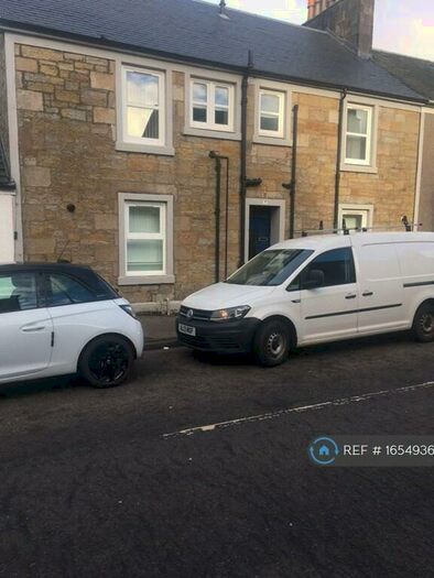 2 Bedroom Flat To Rent In Thomson Street, Strathaven, ML10